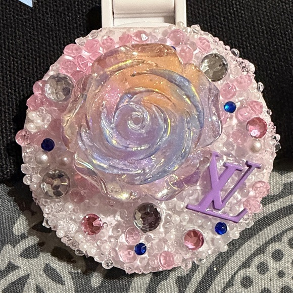 Multicolor 5 piece Accessory Set. - Picture 5 of 6